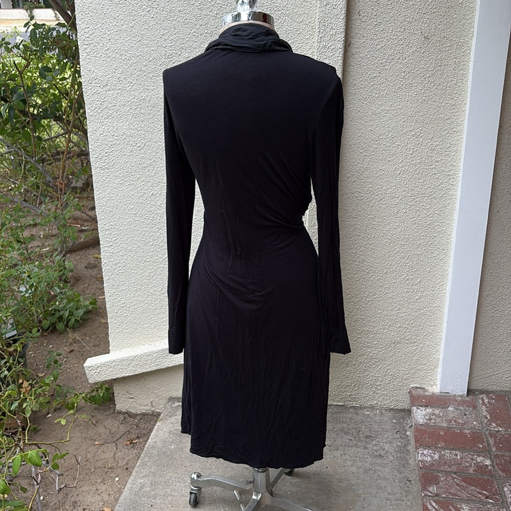 Luna Luz silk blend stunning black wrap around dress silk blend.Founded in Spain - Picture 5 of 10